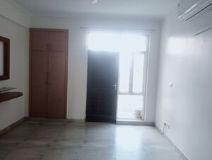 3.5 BHK Apartment For Rent in Parsvnath Green Ville, Sector 48