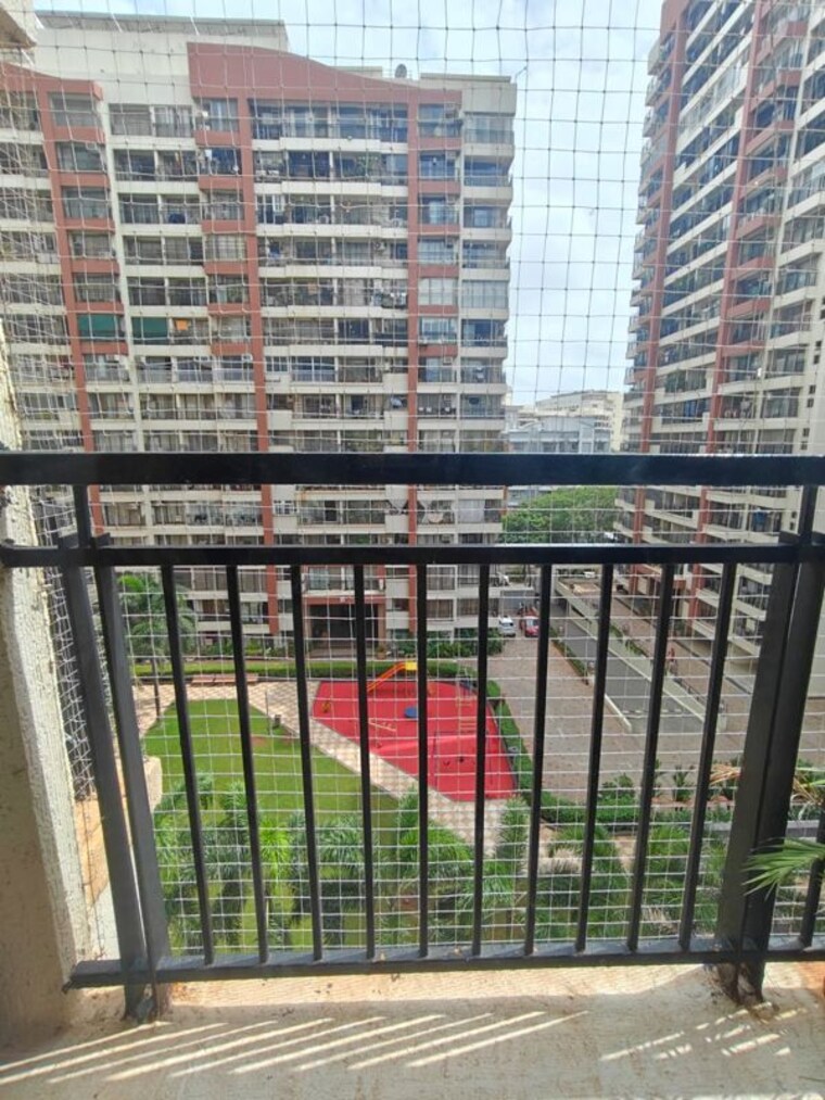 Balcony, k-raheja-corp-maple-leaf 2 Bedroom 1050 Sq.Ft. Apartment In Powai Mumbai 10591249