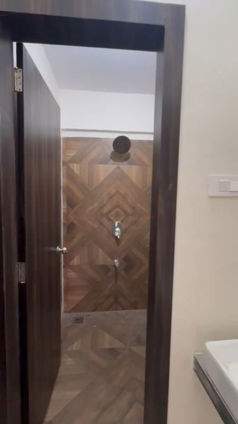 Bathroom, shree-tirupati-stg-signature-residency 1 Bedroom 500 Sq.Ft. Apartment In Patlipada Thane 10430184