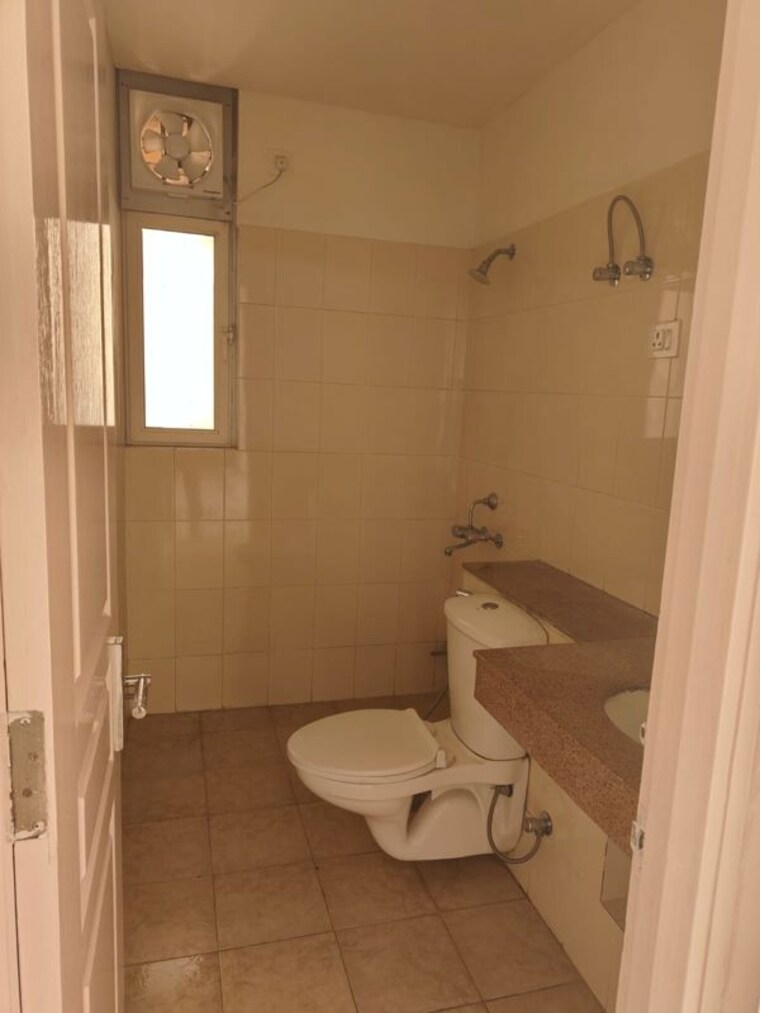 Bathroom, alphacorp-gurgaon-one-84 3 Bedroom 1963 Sq.Ft. Apartment In Sector 84 Gurgaon 10591236