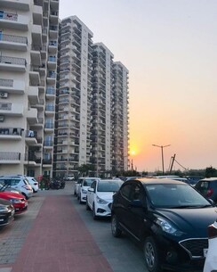 2 BHK Apartment For Rent in Signature Global The Roselia