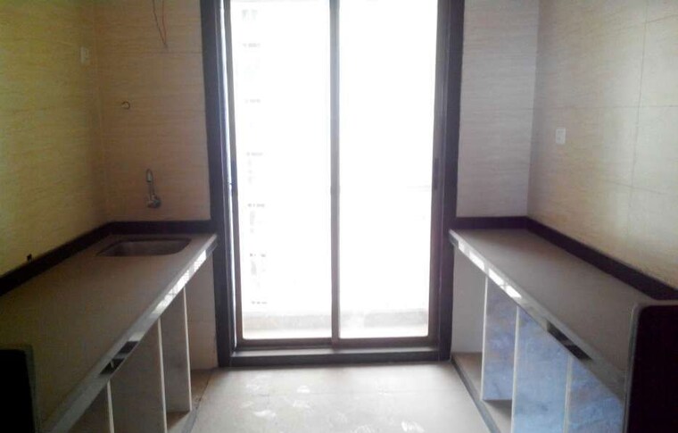 Room, platinum-liviano 1.5 Bedroom 860 Sq.Ft. Apartment In Kamothe Navi Mumbai 10591301