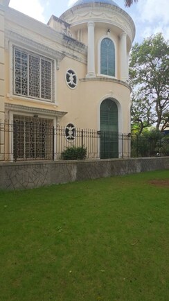 5 BHK + Prayer Room,Servant Room,Extra Room,Basement,Store Room Villa For Sale in Bhimjyani Verraton