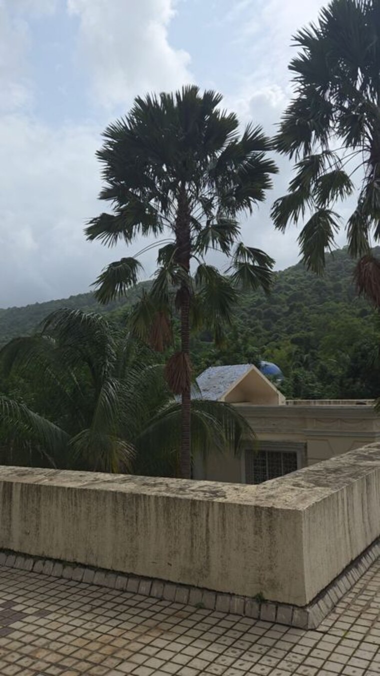 Terrace, bhimjyani-verraton 5 Bedroom 5280 Sq.Ft. Villa In Manpada Thane 10591295