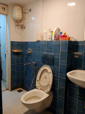 Bathroom in 1.5 BHK Apartment at Lodha Amara, Kolshet Road – for Sale