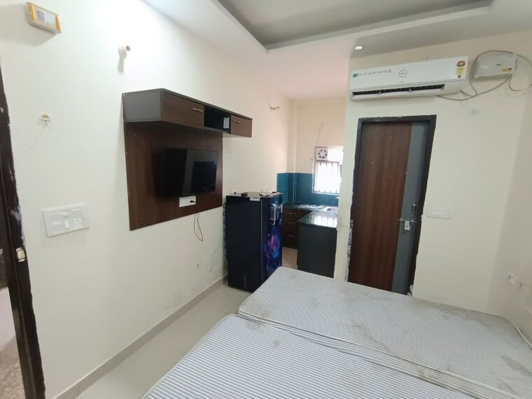 Kitchen, sushant lok i 1 RK 60 Sq.Yd. Builder Floor In Sushant Lok I Gurgaon 10591330