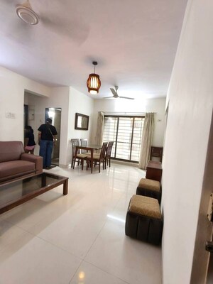 2 BHK Apartment For Rent in Basera CHS, Andheri West