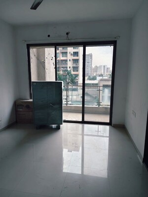 Room in 3 BHK Apartment at Goodwill Paradise, Kharghar – for Rent