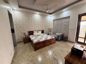 Bedroom in 5 BHK Builder Floor at TDI The Retreat, Sector 89 – for Sale