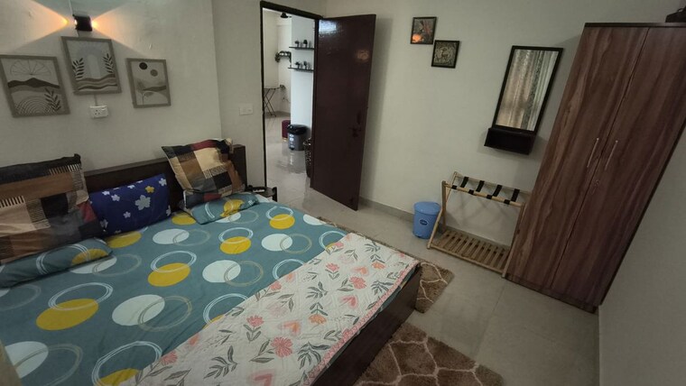 Bedroom, signature-global-proxima-phase-2 2 Bedroom 850 Sq.Ft. Apartment In Sector 89 Gurgaon 10591374