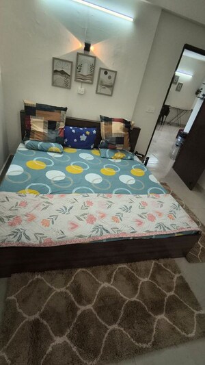 Bedroom in 2 BHK Apartment at Signature Global Proxima Phase 2, Sector 89 – for Rent