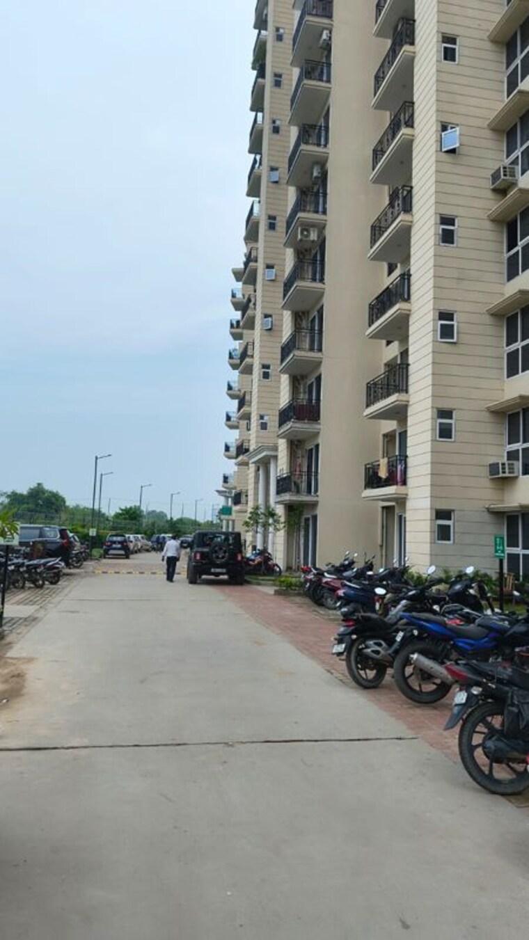 Exterior View, signature-global-proxima-phase-2 2 Bedroom 850 Sq.Ft. Apartment In Sector 89 Gurgaon 10591374