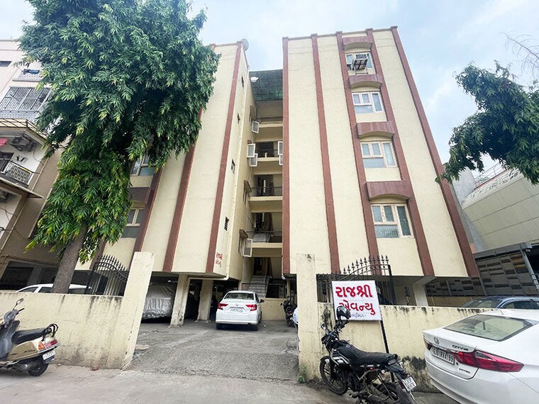 Exterior View, shahibagh 3 Bedroom 166 Sq.Yd. Apartment In Shahibagh Ahmedabad 10591395
