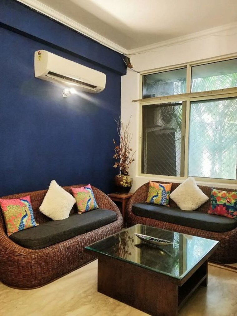 Living Room, suncity-essel-tower 4 Bedroom 3000 Sq.Ft. Apartment In Sector 28 Gurgaon 10591386
