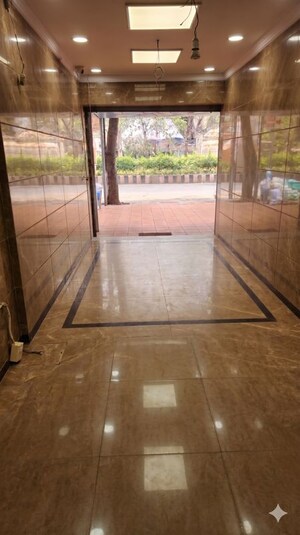  Shop For Rent in Chembur