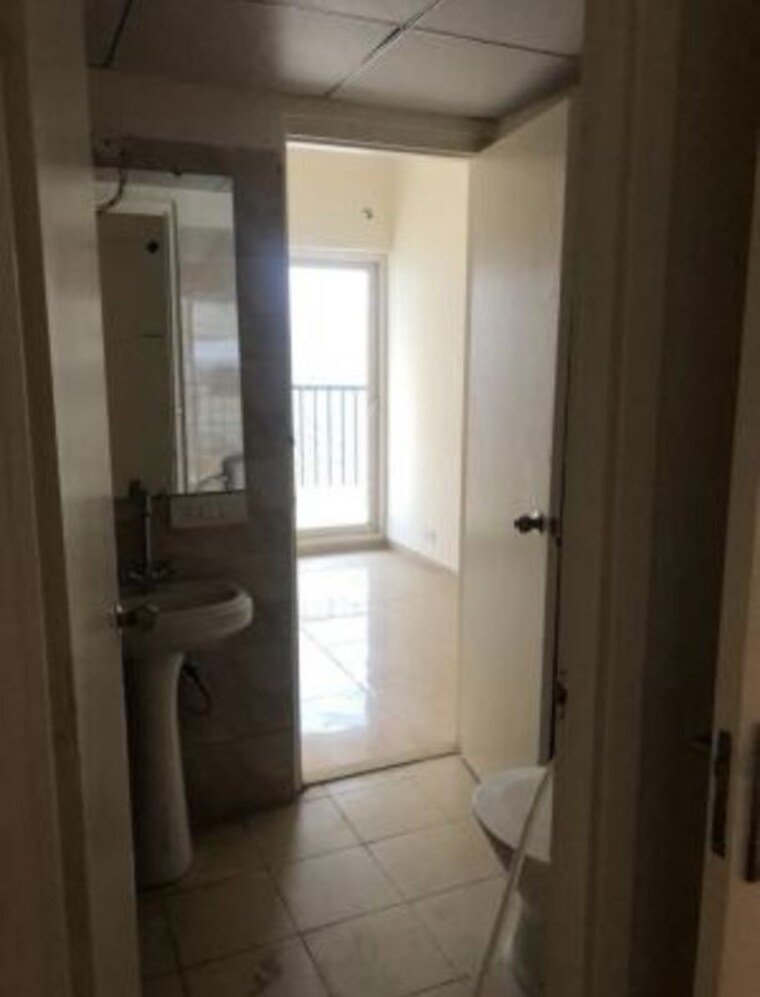 Bathroom, gaur-atulyam 3 Bedroom 1300 Sq.Ft. Apartment In Omicron I Greater Noida Greater Noida 10591406