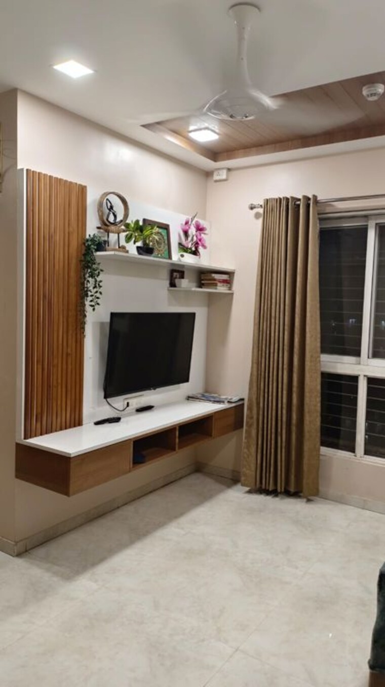 Living Room, lodha-amara 2 Bedroom 800 Sq.Ft. Apartment In Kolshet Road Thane 10591408