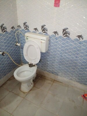 Bathroom in 1 BHK Apartment at Vejalpur – for Rent