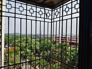 Balcony in 4 BHK Apartment at Arshie Complex, Versova – for Sale
