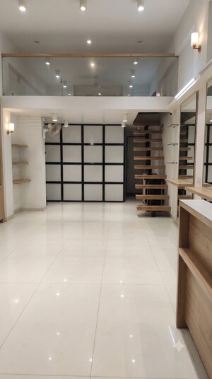  Shop For Rent in Chembur