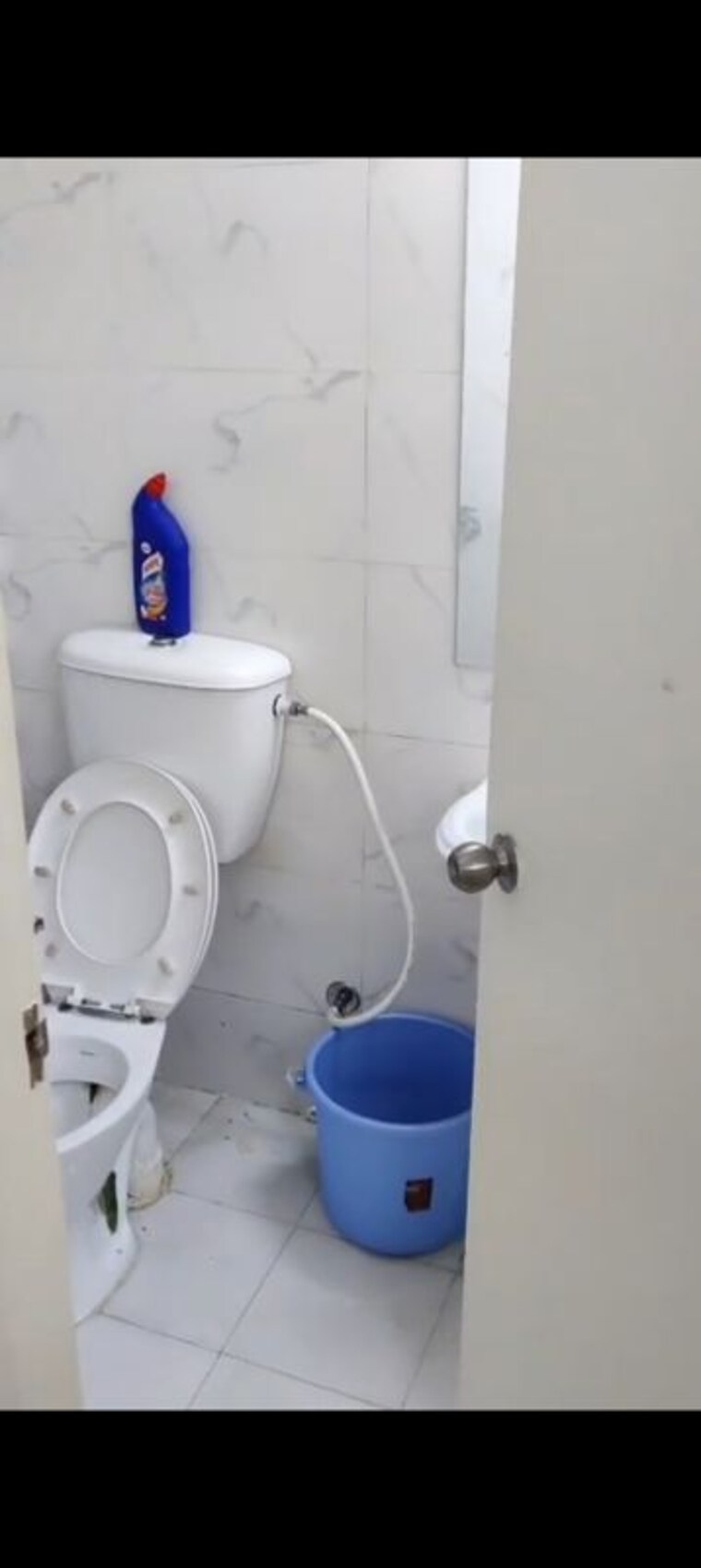 Bathroom, gaur-city-2-14th-avenue  1375 Sq.Ft. Apartment In Sector 16c Greater Noida Greater Noida 10591433