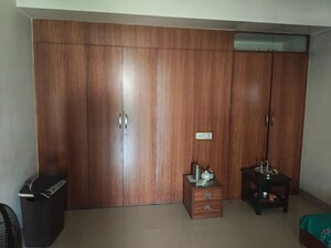 Furnished Amenities in 3 BHK Apartment at Siddhi Gayatri Heritage, Kharghar – for Rent