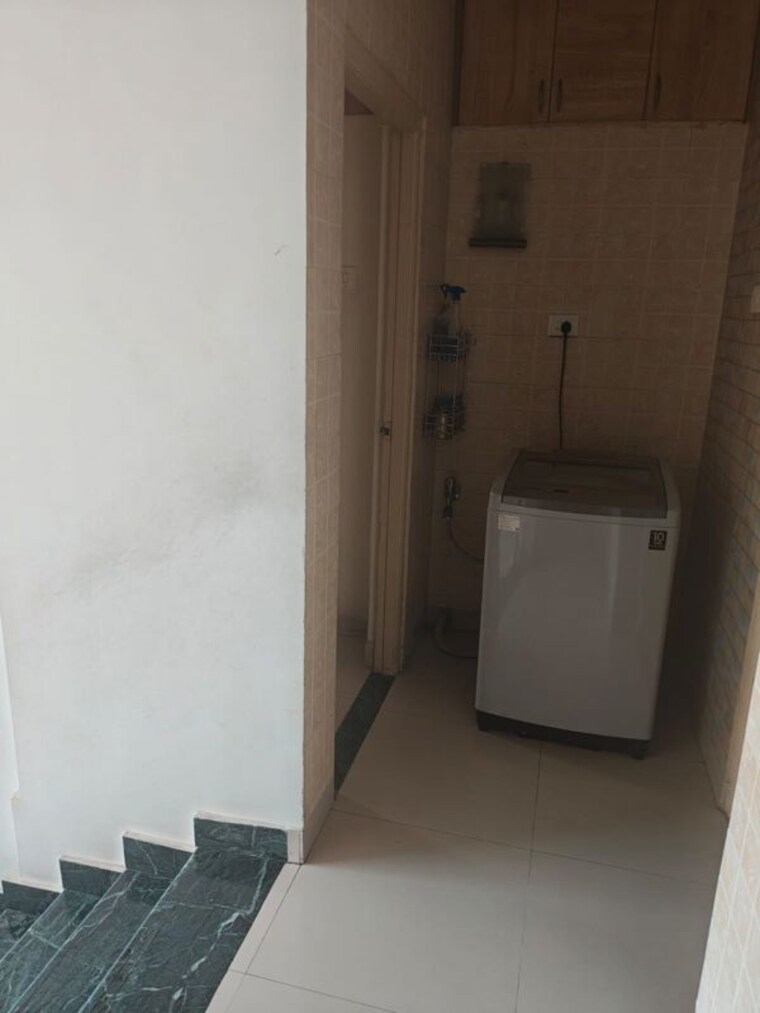 Bathroom, siddhi-gayatri-heritage 3 Bedroom 1800 Sq.Ft. Apartment In Kharghar Navi Mumbai 10591457