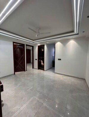 2 BHK Builder Floor For Rent in Chattarpur