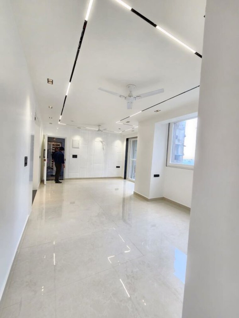 Room, sector 19 dwarka 3 Bedroom 2000 Sq.Ft. Apartment In Sector 19 Dwarka Delhi 10591475