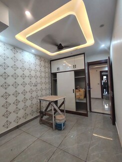 2 BHK Builder Floor For Sale in Vasundhara Sector 1