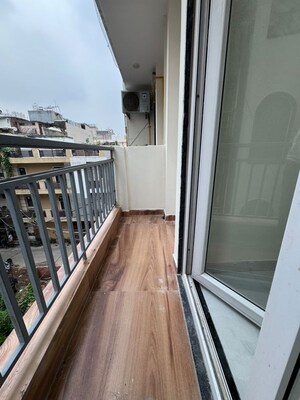 Balcony in 1 BHK Apartment at Chattarpur – for Rent