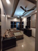 3 BHK 1200 Sq.Ft. Builder Floor in Vasundhara Sector 1