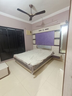 Bedroom in 2 BHK Apartment at Sanpada – for Rent