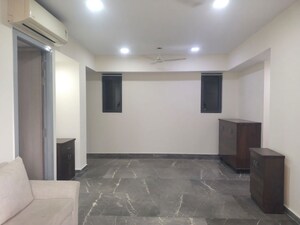 Room in 2 BHK Apartment at Lodha Gardenia, Wadala – for Rent