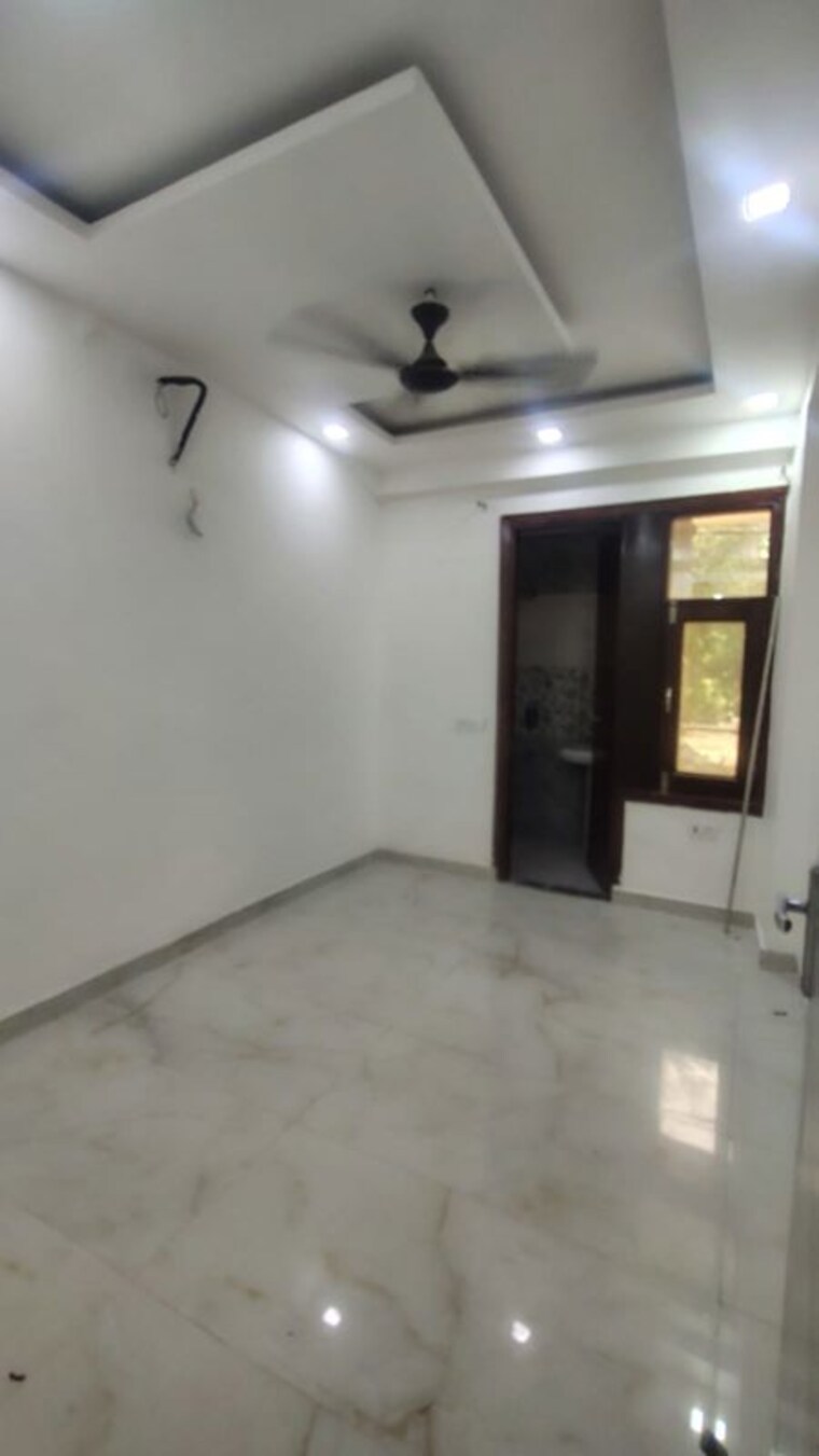 Room, vasundhara sector 5 3 Bedroom 1375 Sq.Ft. Builder Floor In Vasundhara Sector 5 Ghaziabad 10591509