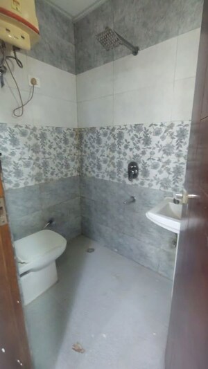 Bathroom in 3 BHK Builder Floor at Vasundhara Sector 5 – for Sale