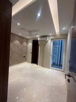 Room in 3 BHK Builder Floor at Kalkaji – for Sale