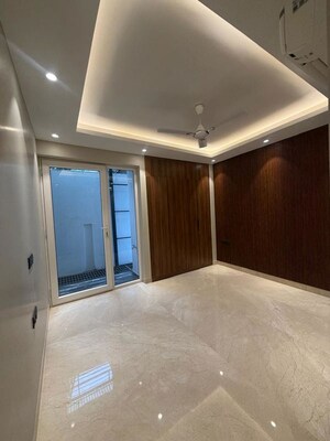 Room in 3 BHK Builder Floor at Kalkaji – for Sale