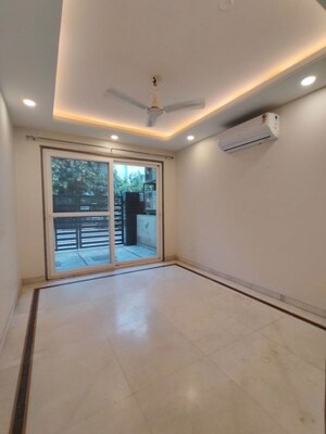 3 BHK Builder Floor For Rent in Chittaranjan Park