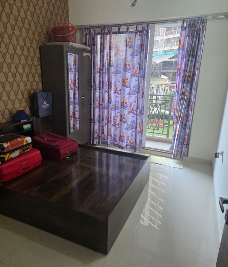Living Room, paradise-sai-world-empire 3 Bedroom 1600 Sq.Ft. Apartment In Kharghar Navi Mumbai 10591514