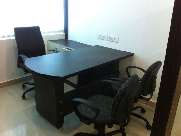 Team Area, logix-technova Commercial Office Space 808 Sq.Ft. In Sector 132 Noida 10566515