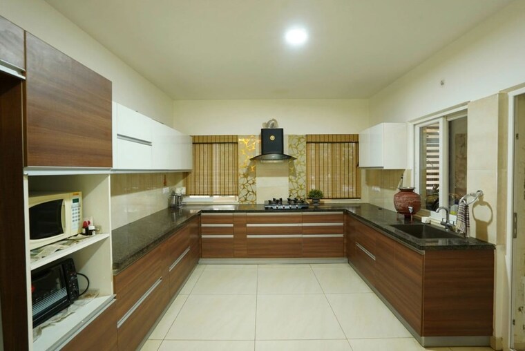 Kitchen, renaissance-nature-walk 4 Bedroom 3435 Sq.Ft. Villa In Whitefield Bangalore 10590874