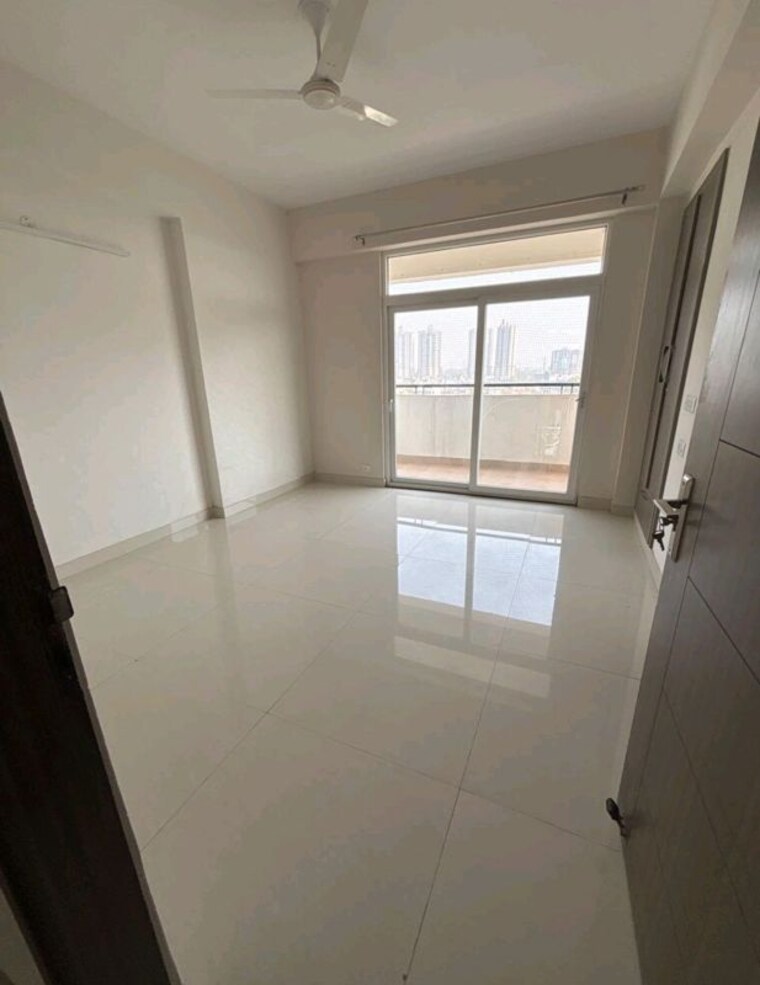 Room, parx-laureate 3 Bedroom 3300 Sq.Ft. Apartment In Sector 108 Noida 10591569