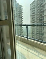 3 BHK + Servant Room 2500 Sq.Ft. Apartment in Mahagun Mezzaria