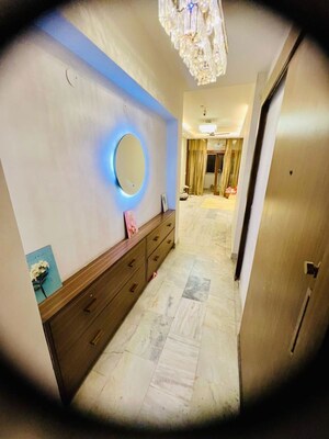 Furnished Amenities in 3 BHK Builder Floor at Greater Kailash – for Sale