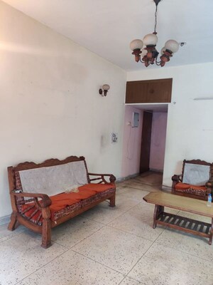 1 BHK Apartment For Rent in Limra Height, Sector 73