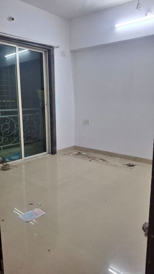 Room in 1 BHK Apartment at Balaji Amrit, Ulwe – for Rent