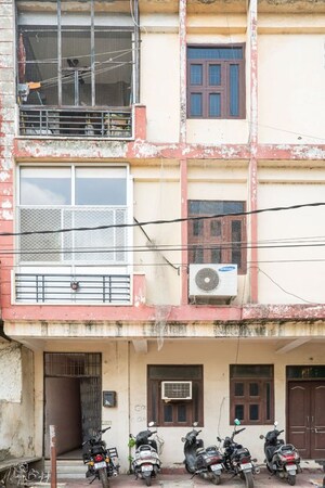 3 BHK Builder Floor – Exterior View View at Model Town - for Sale