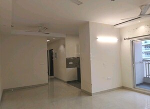 Room in 3 BHK Apartment at Elite Golf Green, Sector 79 – for Rent