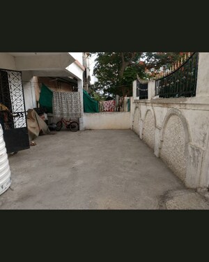 Parking in 2 BHK Independent House at Majrewadi – for Sale